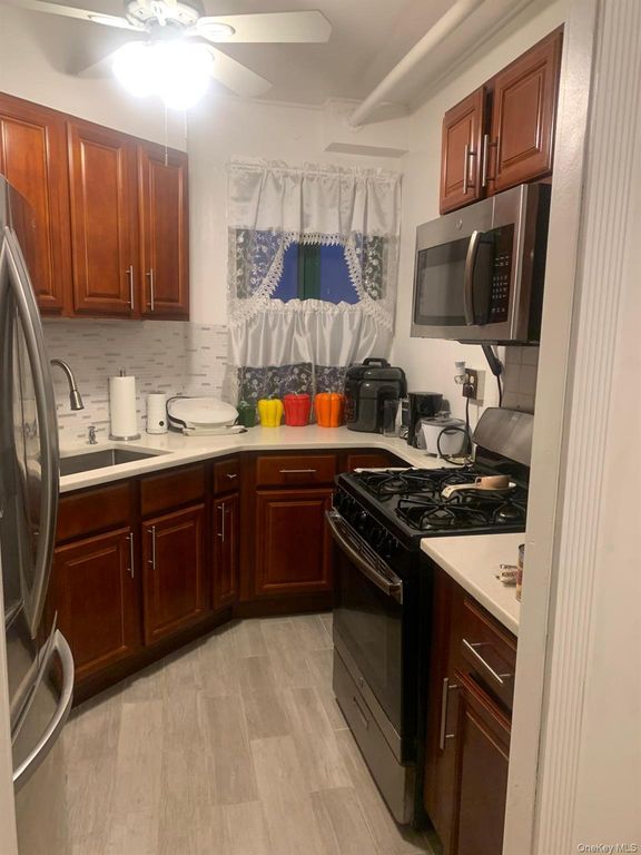 1700 Metropolitan Avenue 6D, Bronx, NY 10462 — photo 2
