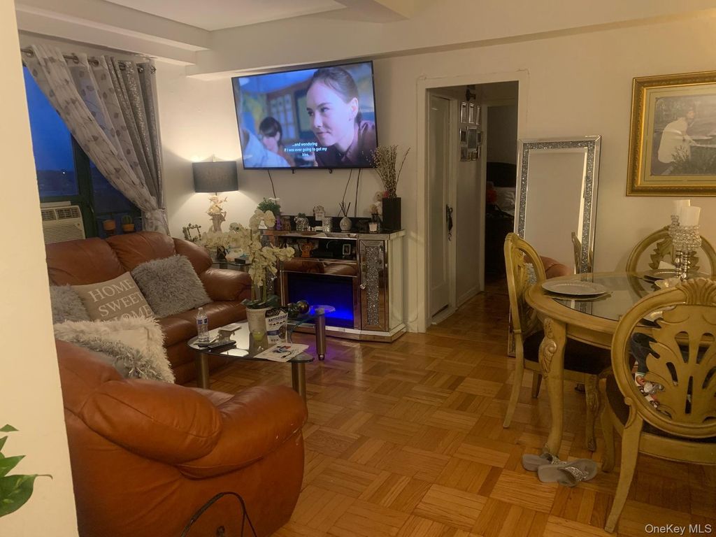 1700 Metropolitan Avenue 6D, Bronx, NY 10462 — photo 4