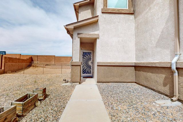 221 Landing Trail NE, Rio Rancho, NM 87124