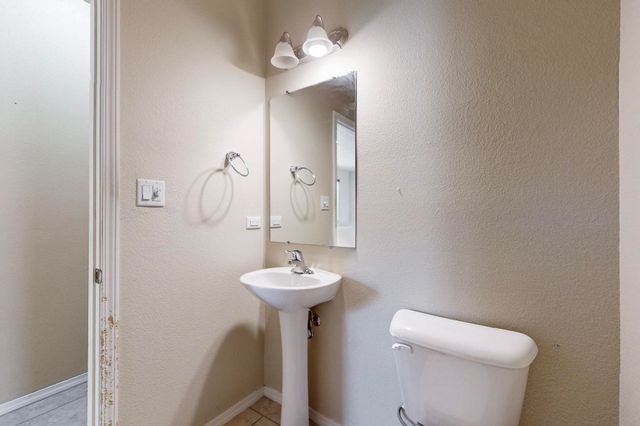 221 Landing Trail NE, Rio Rancho, NM 87124