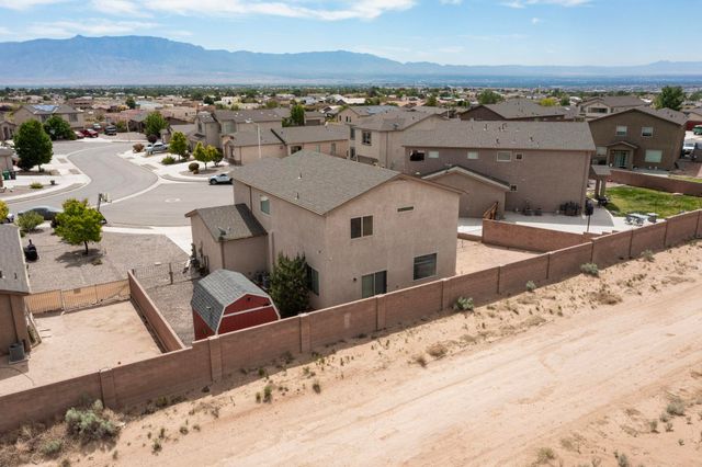 221 Landing Trail NE, Rio Rancho, NM 87124