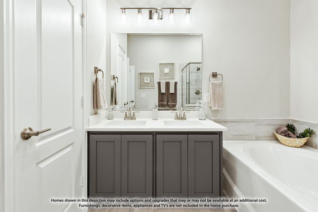 409 Atlas Cedar Drive, Glenn Heights, TX 75154
