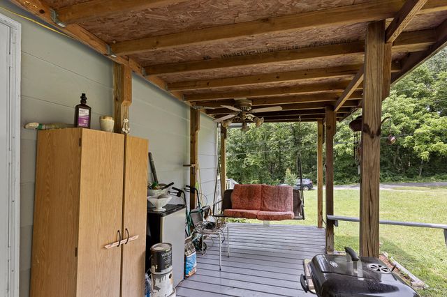 460 E Georgia Avenue, Whitwell, TN 37397