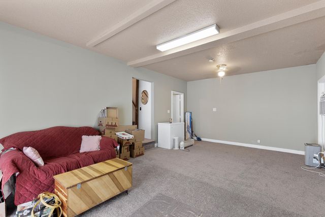 460 E Georgia Avenue, Whitwell, TN 37397