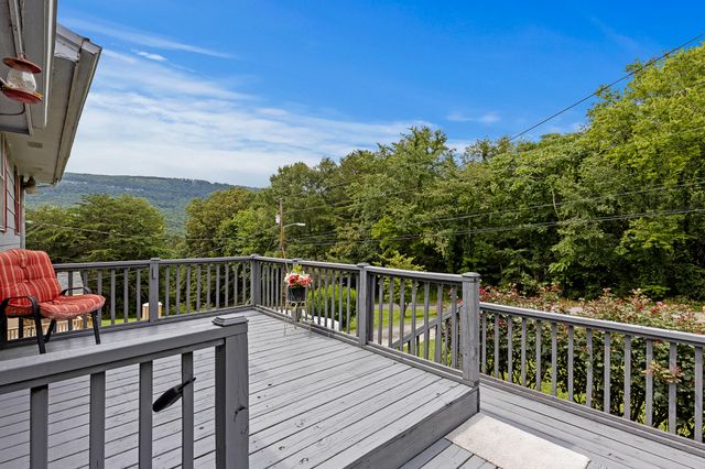 460 E Georgia Avenue, Whitwell, TN 37397