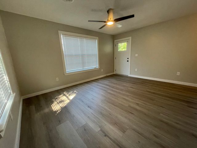 82 Curtis Road, Pikeville, TN 37367