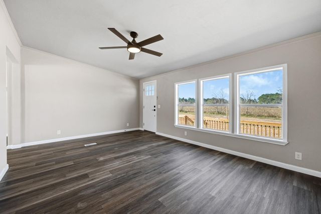 1193 County Road 3011, Dayton, TX 77535