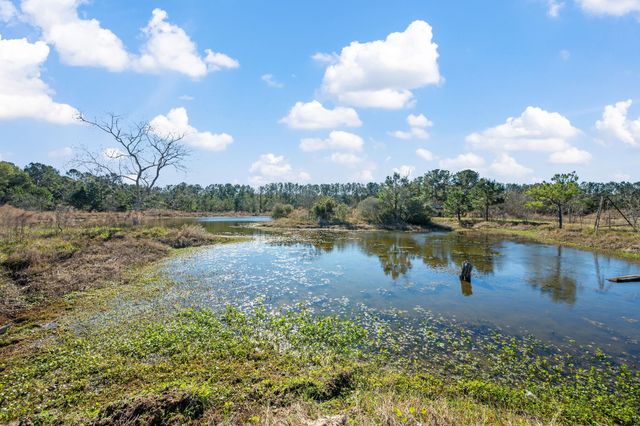 1193 County Road 3011, Dayton, TX 77535