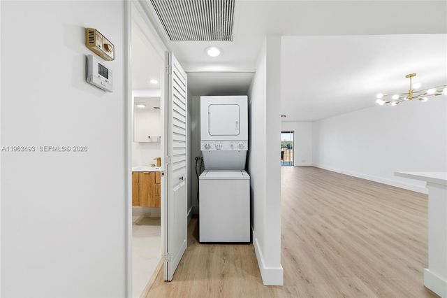 901 SW 128th Ter 204A, Pembroke Pines, FL 33027