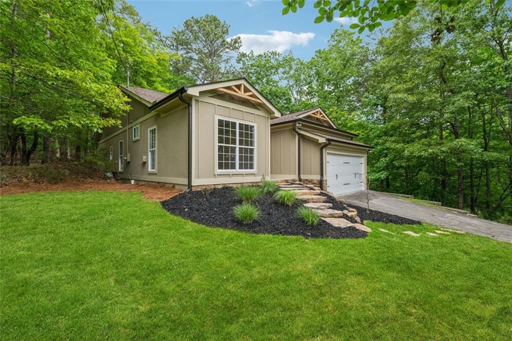 114 MINK Court, Waleska, GA 30183
