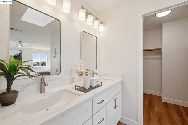 3406 Otter Ct, Hayward, CA 94542