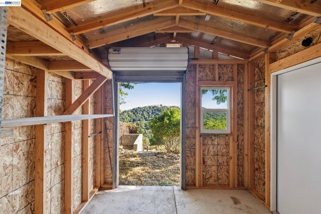 3406 Otter Ct, Hayward, CA 94542