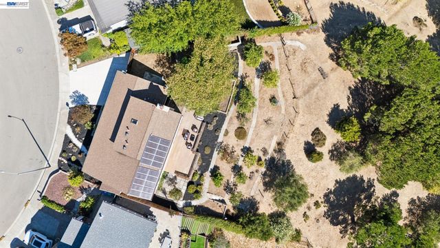 3406 Otter Ct, Hayward, CA 94542