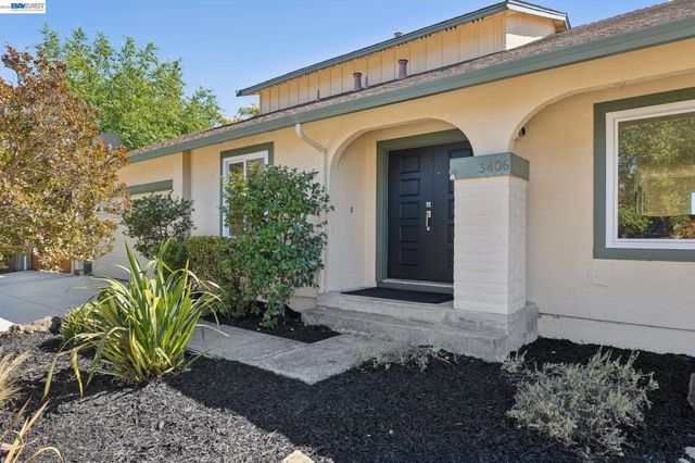 3406 Otter Ct, Hayward, CA 94542