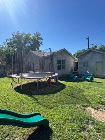 1402 S Park Street, San Angelo, TX 76901