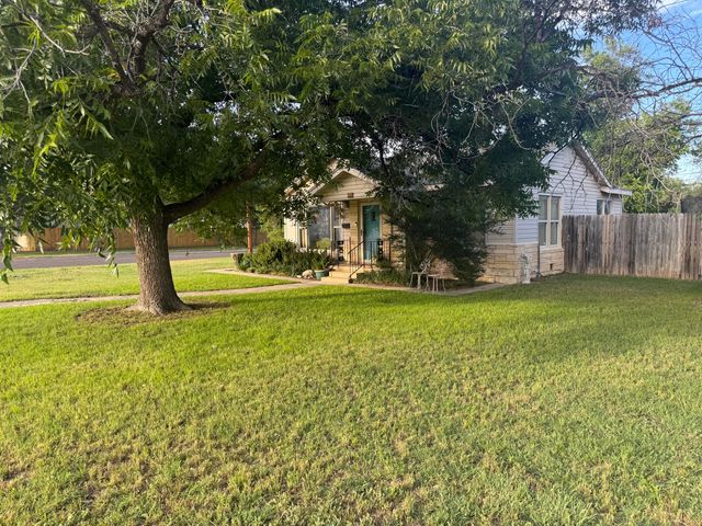 1402 S Park Street, San Angelo, TX 76901