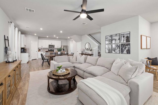 174 Delaware Mountains TER, Dripping Springs, TX 78620