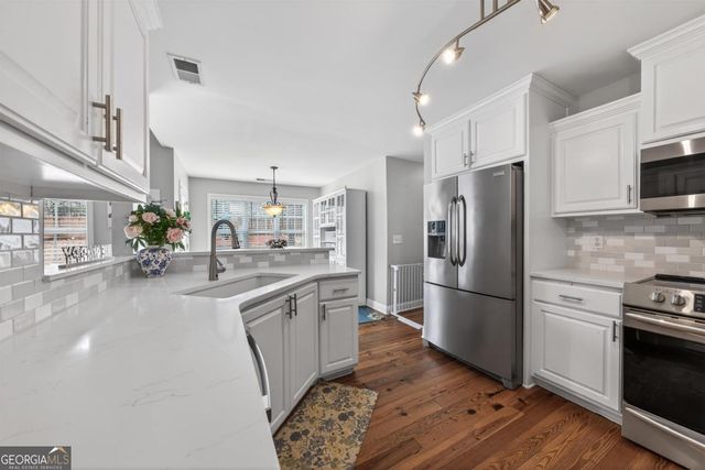 1111 Whispering Lakes Drive, Madison, GA 30650