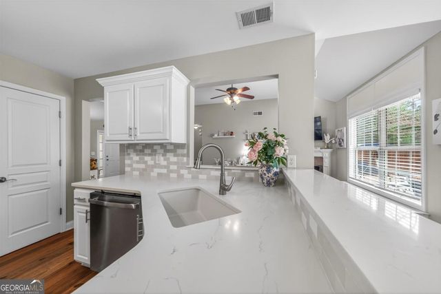 1111 Whispering Lakes Drive, Madison, GA 30650