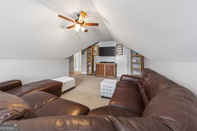 1111 Whispering Lakes Drive, Madison, GA 30650