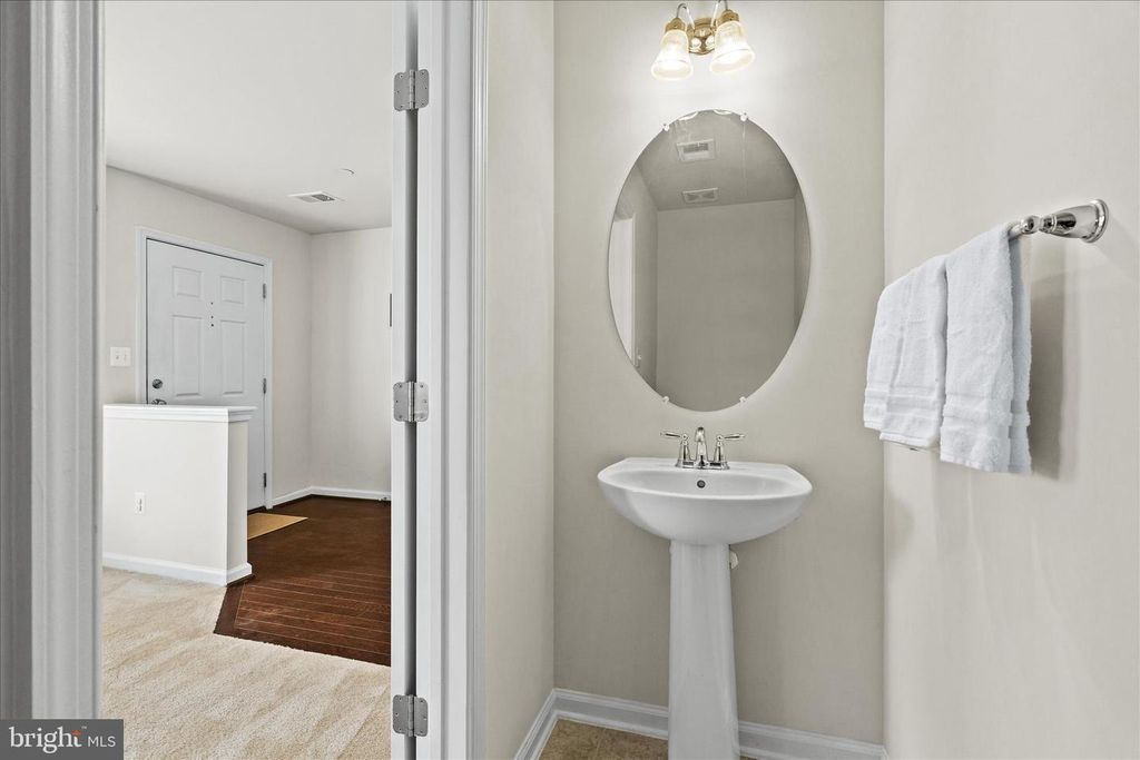 Image 14 of property listing at 6155 POSEY ST, Frederick, MD 21703