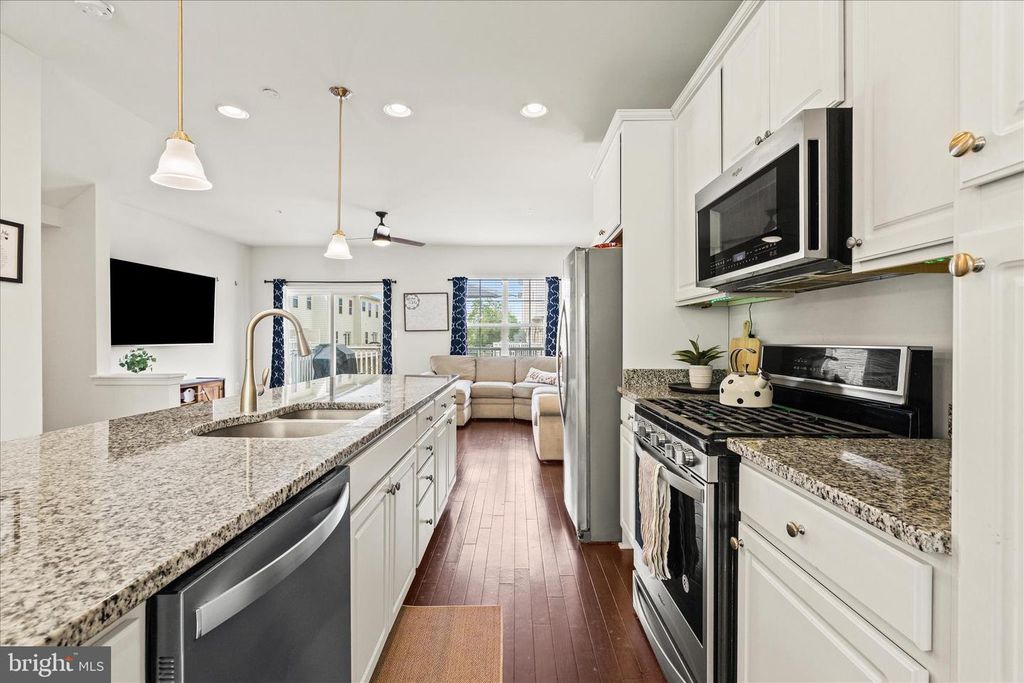 Image 4 of property listing at 6155 POSEY ST, Frederick, MD 21703