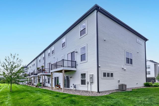 6653 Jody Avenue S, Cottage Grove, MN 55016