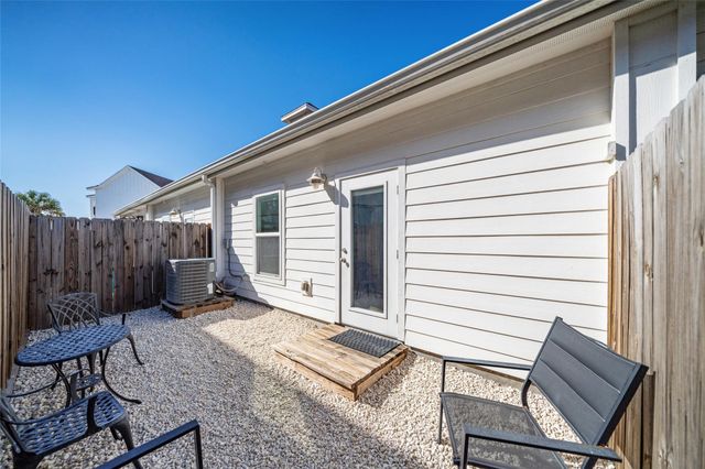 15113 Kokomo Drive, Corpus Christi, TX 78418