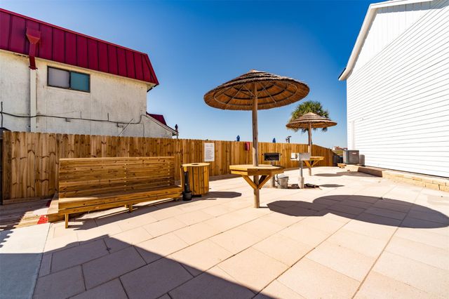 15113 Kokomo Drive, Corpus Christi, TX 78418