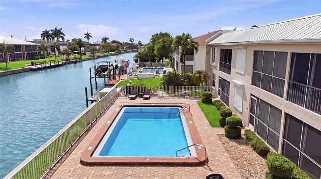 912 SE 46TH STREET 201, Cape Coral, FL 33904