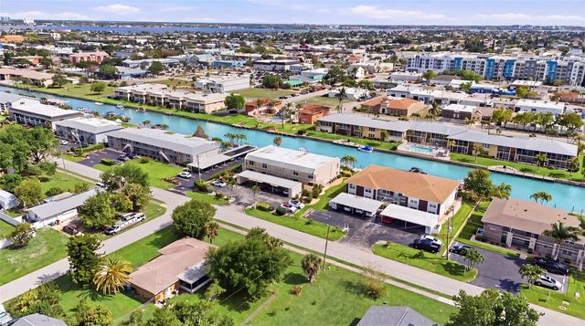 912 SE 46TH STREET 201, Cape Coral, FL 33904