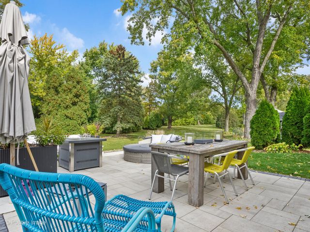 1460 Arrow Wood Lane, Downers Grove, IL 60515