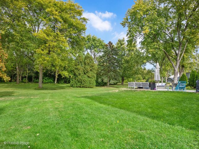 1460 Arrow Wood Lane, Downers Grove, IL 60515