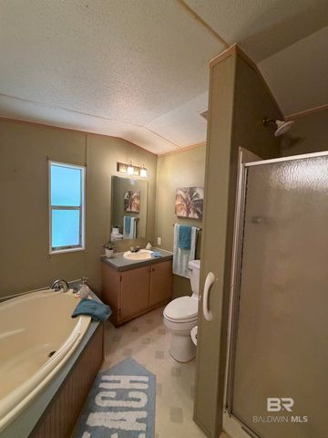 1125 Ridgewood Drive, Lillian, AL 36549