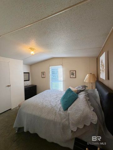 1125 Ridgewood Drive, Lillian, AL 36549