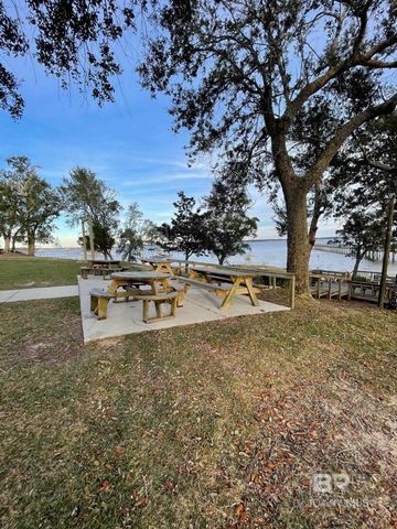 1125 Ridgewood Drive, Lillian, AL 36549