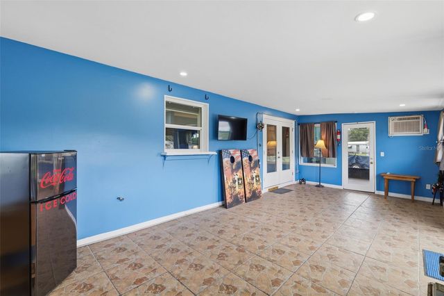 421 WATERVIEW DRIVE, Polk City, FL 33868