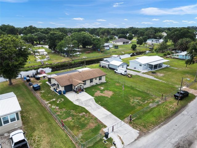 421 WATERVIEW DRIVE, Polk City, FL 33868