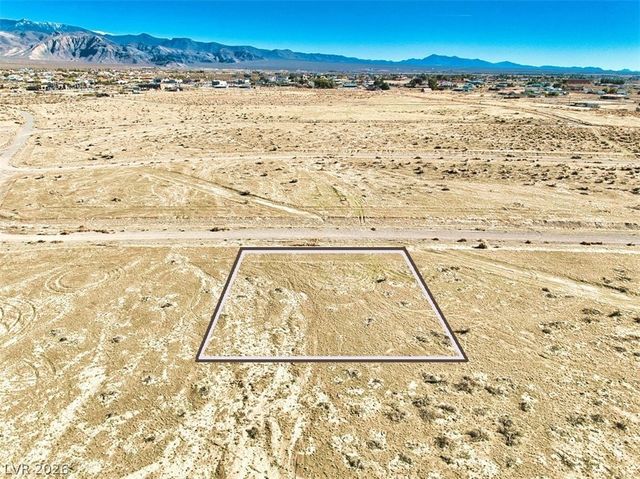 2230 South Seminole Avenue, Pahrump, NV 89048
