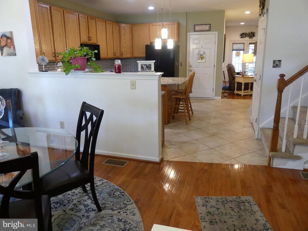 2032 HAYWARD AVE, PENNSBURG, PA 18073 — photo 3