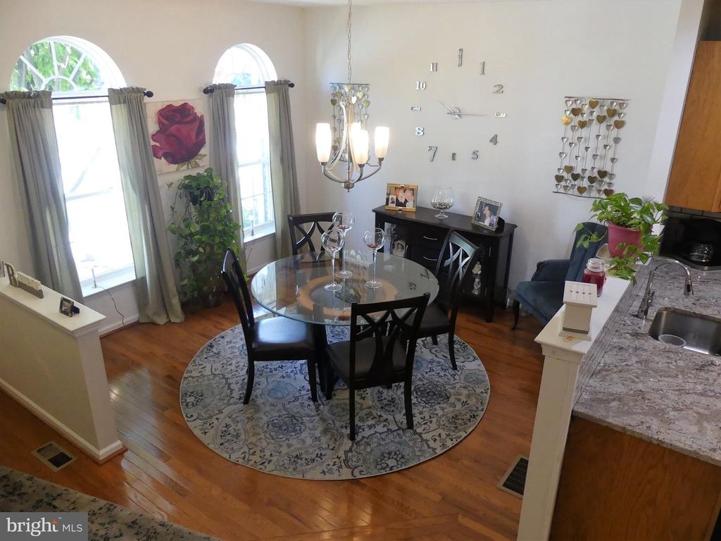 2032 HAYWARD AVE, PENNSBURG, PA 18073 — photo 4