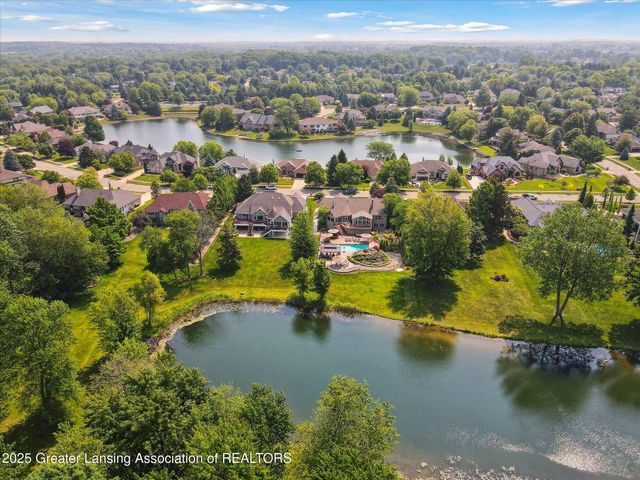 502 W Spring Meadows Lane, Dewitt, MI 48820