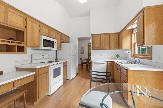 14895 Oconnell Road, Savage, MN 55378