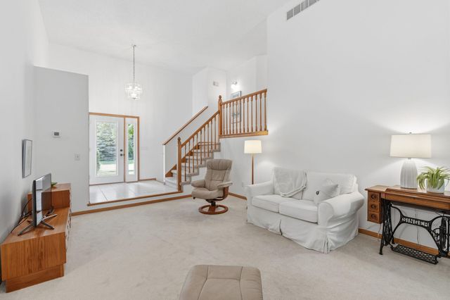 14895 Oconnell Road, Savage, MN 55378