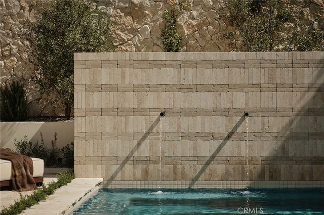 3712 Goodland Avenue, Studio City, CA 91604