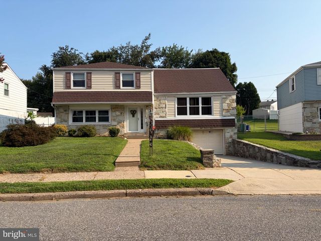 803 RENNARD CIR, Philadelphia, PA 19116
