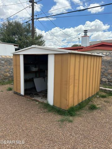 8108 CATALPA Lane, El Paso, TX 79925