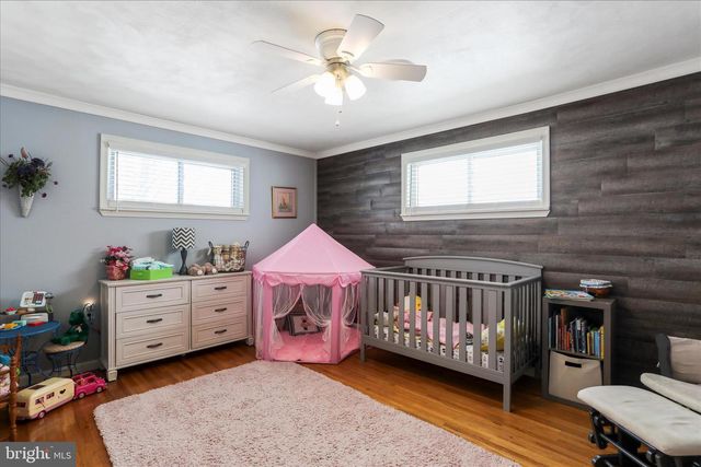 1177 WALKER RD, Chambersburg, PA 17202