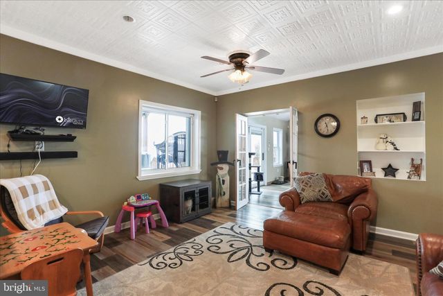 1177 WALKER RD, Chambersburg, PA 17202