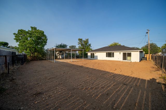 1113 Ona Lane, Redding, CA 96003